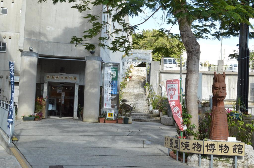 Guest House Fukutomi - Female Only Naha Exteriör bild